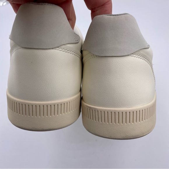 NEW Everlane Cloud Gray ReLeather Court Sneaker in Size 10 - Picture 9 of 12